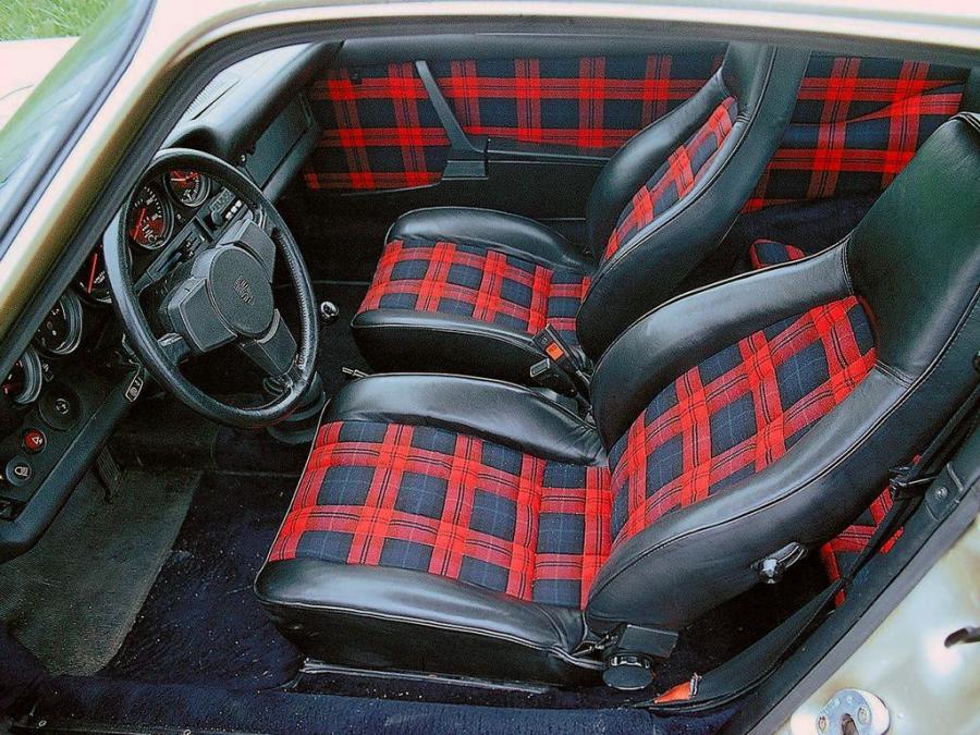  Porsche 911 Turbo 3.0 Coupe 1975 года  (фото 6 из 25)